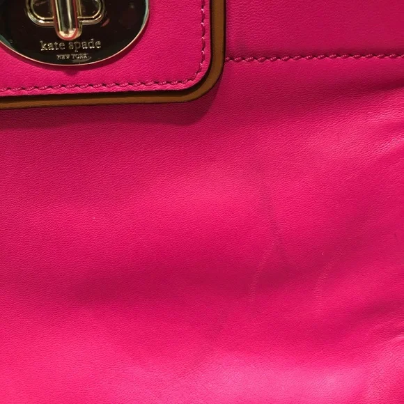 Hot Pink Kate Spade Bag w/Front Turn Lock Pocket - Picture 5 of 14